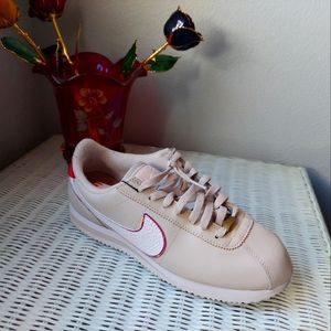 Nike Cortez (Southwestern)